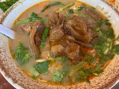 -金杨拉面王小吃面馆·牛三宝面·红烧牛肉粉