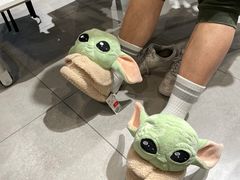 -优衣库(广州天河领展广场店)