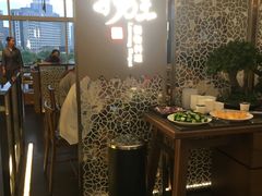 -捞王锅物料理(上海世茂广场店)