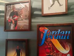 -Air Jordan(世贸天阶店)