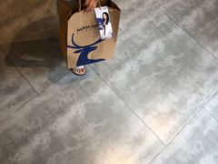-瑞幸咖啡(石榴中心店)