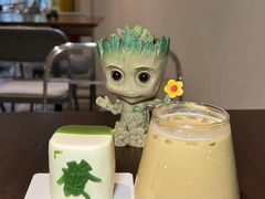 -Fridi Patisserie Cafe