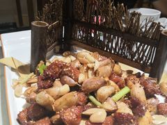 -东来菜馆•手抓海鲜家常菜•海鲜锅贴(鸽子窝店)