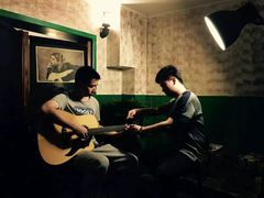 -八度音乐吉他教室(汉广店)