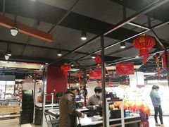 -中百仓储超市有限公司(越秀星汇维港店)