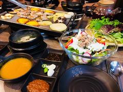 -香猪坊韩国烤肉专属门店(魏公村店)