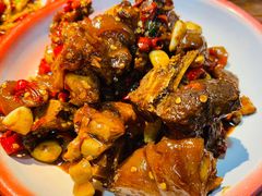 -老三样·美食研究中心(世贸路店)