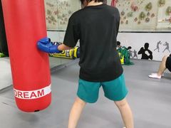 -拳盛时代拳击俱乐部(北京路店)