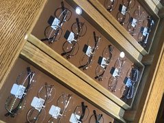 -宝丽眼镜(湖墅店)