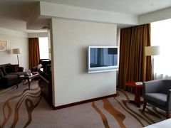 -青岛海尔洲际酒店