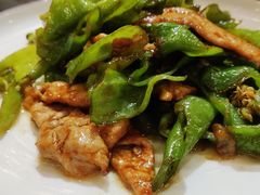 -东来菜馆•手抓海鲜家常菜•海鲜锅贴(鸽子窝店)