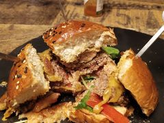 -HIGH FIVE哈福手工汉堡(桂林路店)