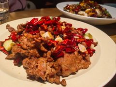 罗勒香辣嫩牛肉-KŌNG胶东小馆(华熙店)