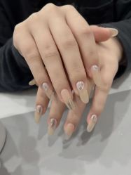 -雅洁美甲美睫