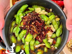 脆爽凉拌毛豆-靓靓蒸虾·头牌蒸虾(万松园玲珑店)