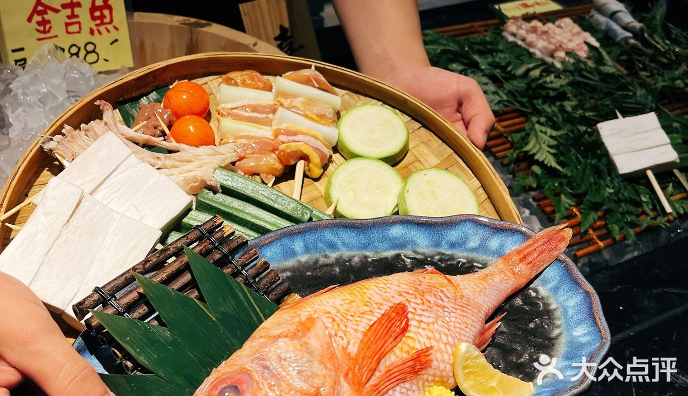 菜品好吃关键是拍照也太出片了吧