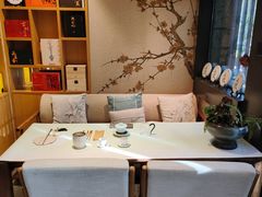 -梅间堂茶馆(绿地缤纷城店)