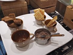 -东方红海鲜百汇(国际大厦店)