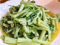 -吴越荣记苏州菜·松鼠桂鱼 100% 活鱼现做(月光码头店)