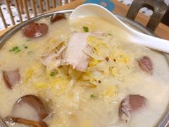 杀猪烩菜-天怡興·百年蒸饺(中心书城店)