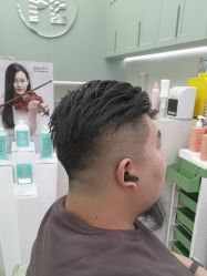 -PE SALON