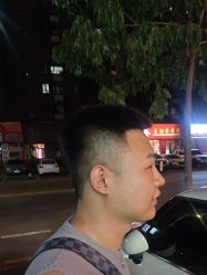 -阿三造型烫染•接发