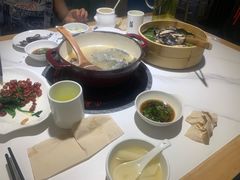 -黑鸡小馆(金源店)