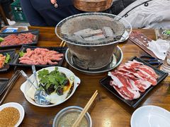 -韩风烤牛肉冷面店