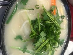 -肥汁米蘭香港米线(长宁来福士店)