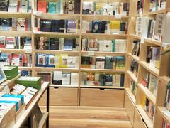 -猫的天空之城概念书店(印象城购物中心店)