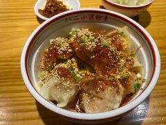 -八二小区抄手(龙湖上城天街店)