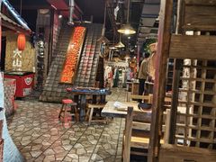 -破瓦寒窑·地摊烤羊排