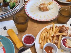 -菲滋意式餐厅(金华银泰城店)