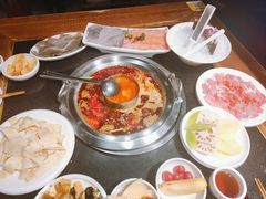 -周师兄大刀腰片火锅(解放碑总店)