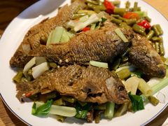 酸豆角荷花鱼-牛八宝桂林米粉(八里庄店)