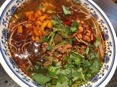 酸辣粉-爆炸头阿姨小四川正宗川味小吃(无任何分店)