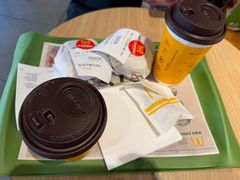 -麦当劳(杭州西湖银泰百货店)