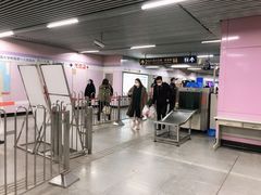 -四川北路(地铁站)