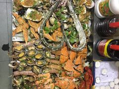 -大城·烧烤海鲜大排档(台东店)