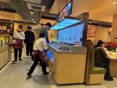 -海底捞火锅(宝龙广场夜宵主题店)