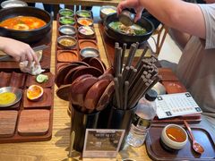 -银米·云南传统过桥米线(双廊黑金冠店)