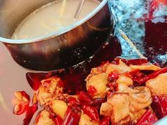 -重庆烧鸡公火锅(簋街店)