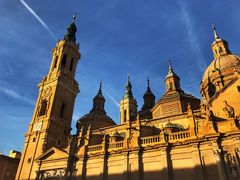 -皮拉尔圣母圣殿主教座堂