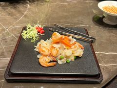 -海派悦庭·海胆烧麦·新融合菜(凯德广场店)