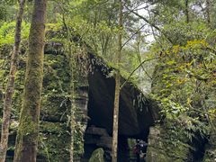 -梭布垭石林景区