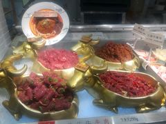 -成都你六姐·牛肉冒菜(城市集市合生汇店)