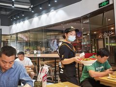 -魔都三兄弟酸辣粉·蘸卤炸串(虹桥万科店)