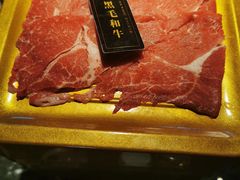 -牛YO寿喜烧·铁板烧和牛火锅自助(市府恒隆店)