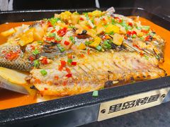 -里岛烤鱼(东港凯虹广场店)