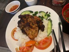 -鸿记越南牛鸡粉